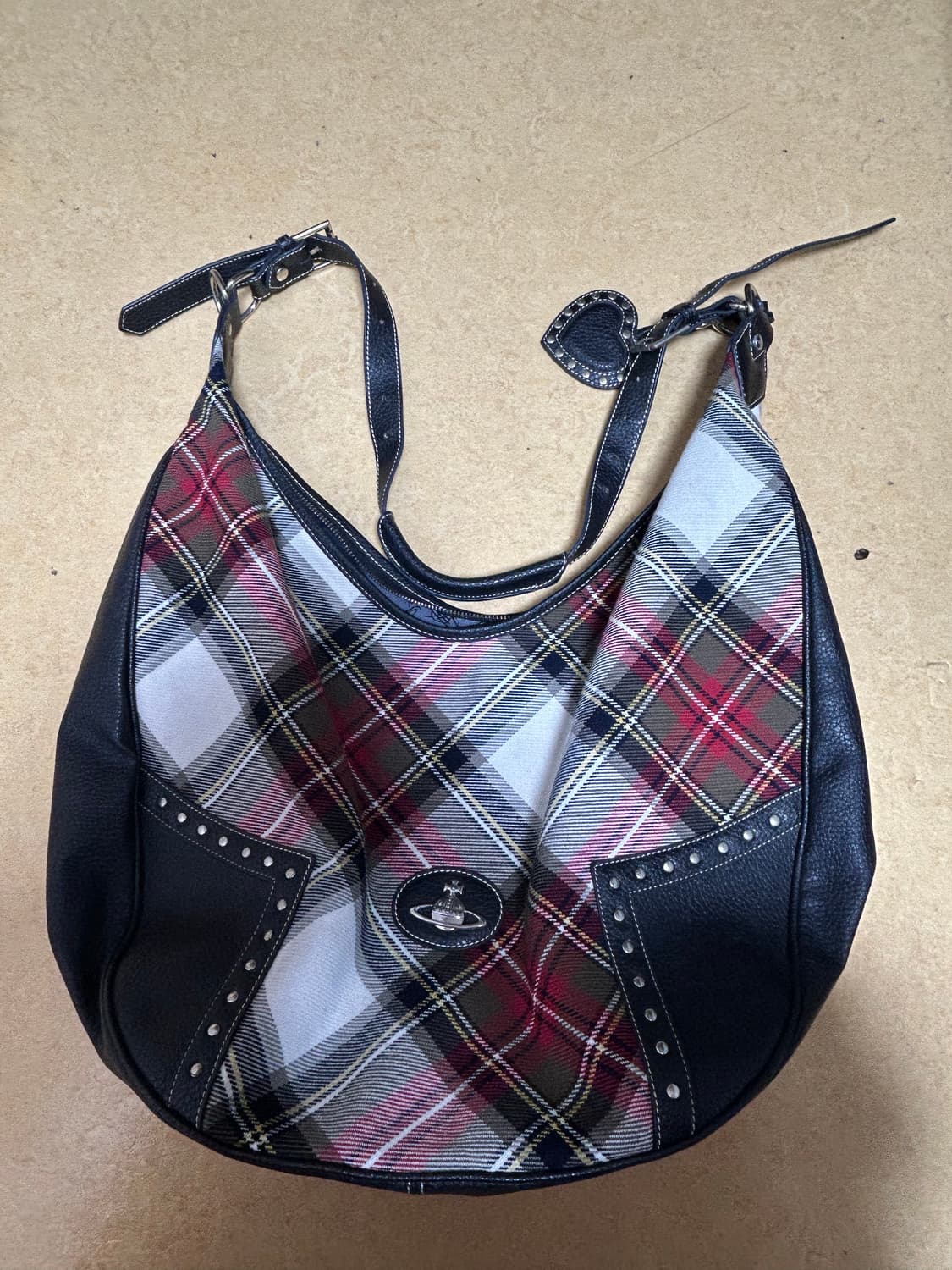 비비안웨스트우드 빈티지 체크 백 상품이미지1