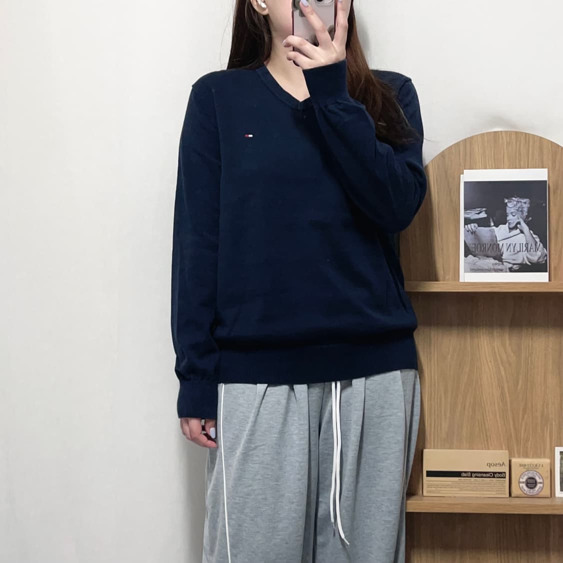 [정품] 타미 네이비 브이넥 니트 [ S ] 상품이미지2