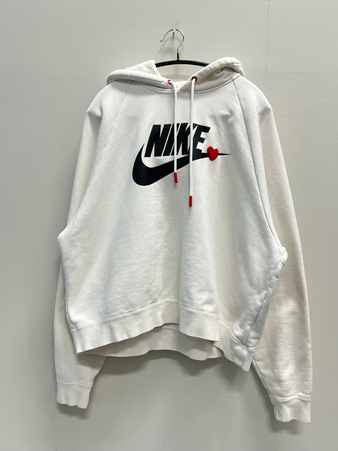 나이키 NSW 발렌타인 한정판 후드 티 화이트 상품이미지2