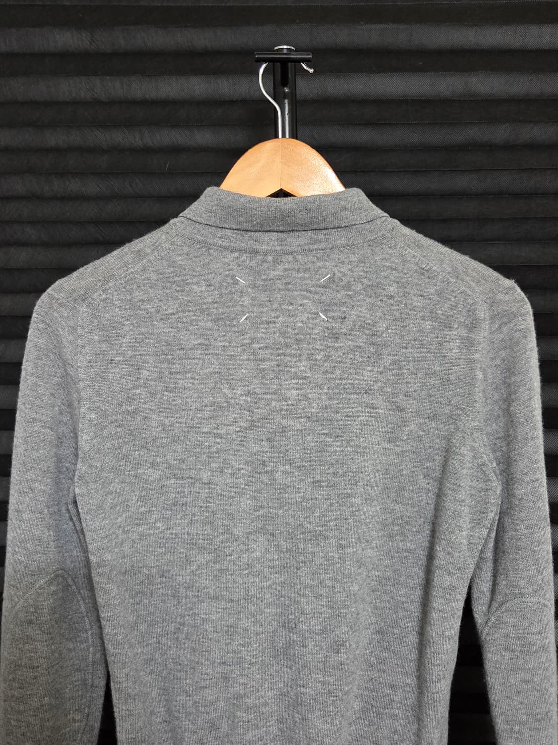 (정품) [메종 마르지엘라] 4 엘보 패치 폴로 니트 | 00130 상품이미지6