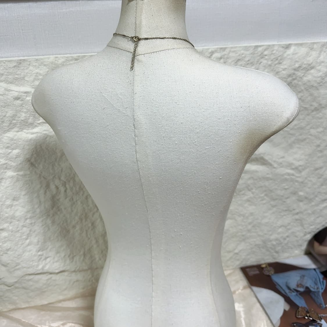 빈티지 양면착용 해머링 화살 목걸이 상품이미지4