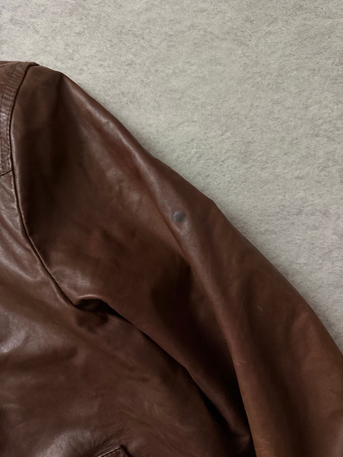 돌체앤가바나 후드 카프스킨 레더자켓 상품이미지9