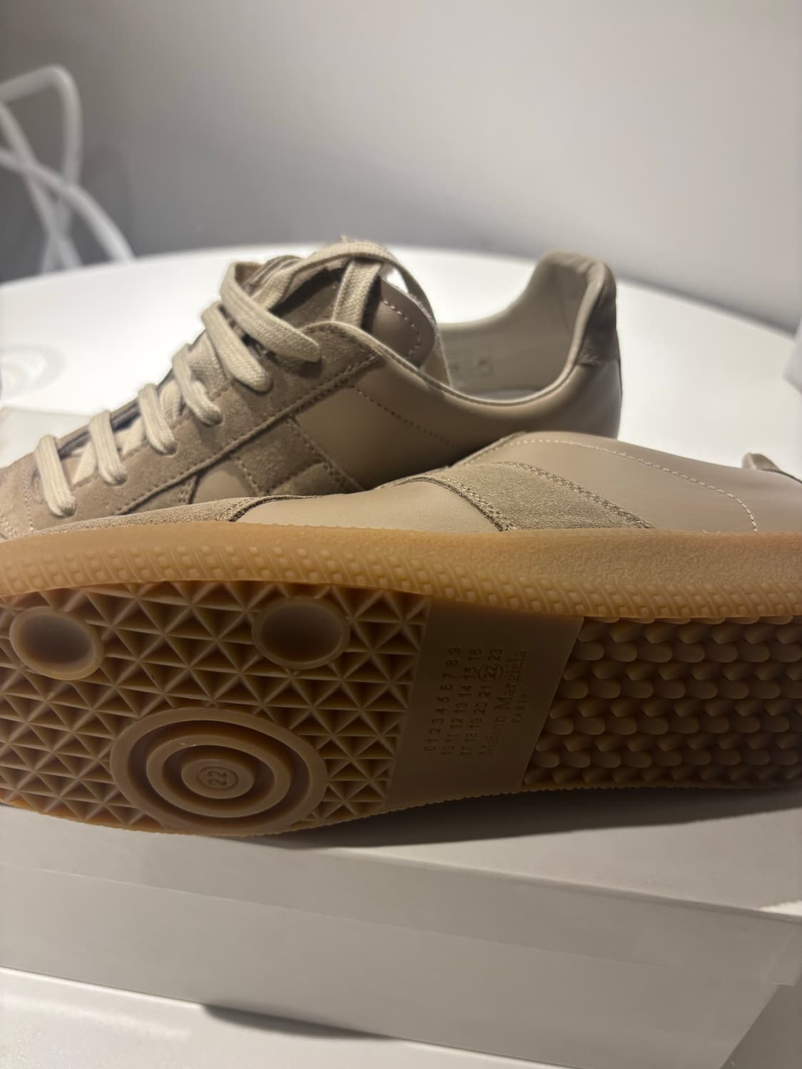 (새상품) 메종 마르지엘라 독일군 스니커즈 카키 270 상품이미지4