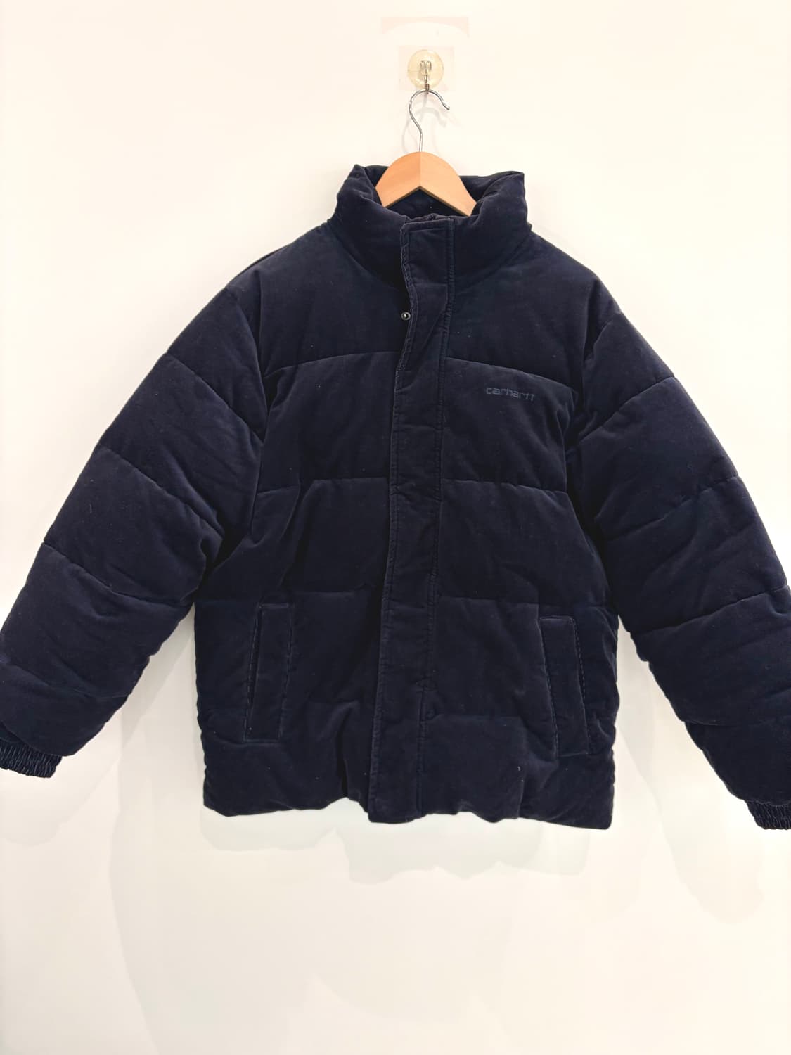 칼하트 레이턴 코듀로이 패딩 상품이미지1