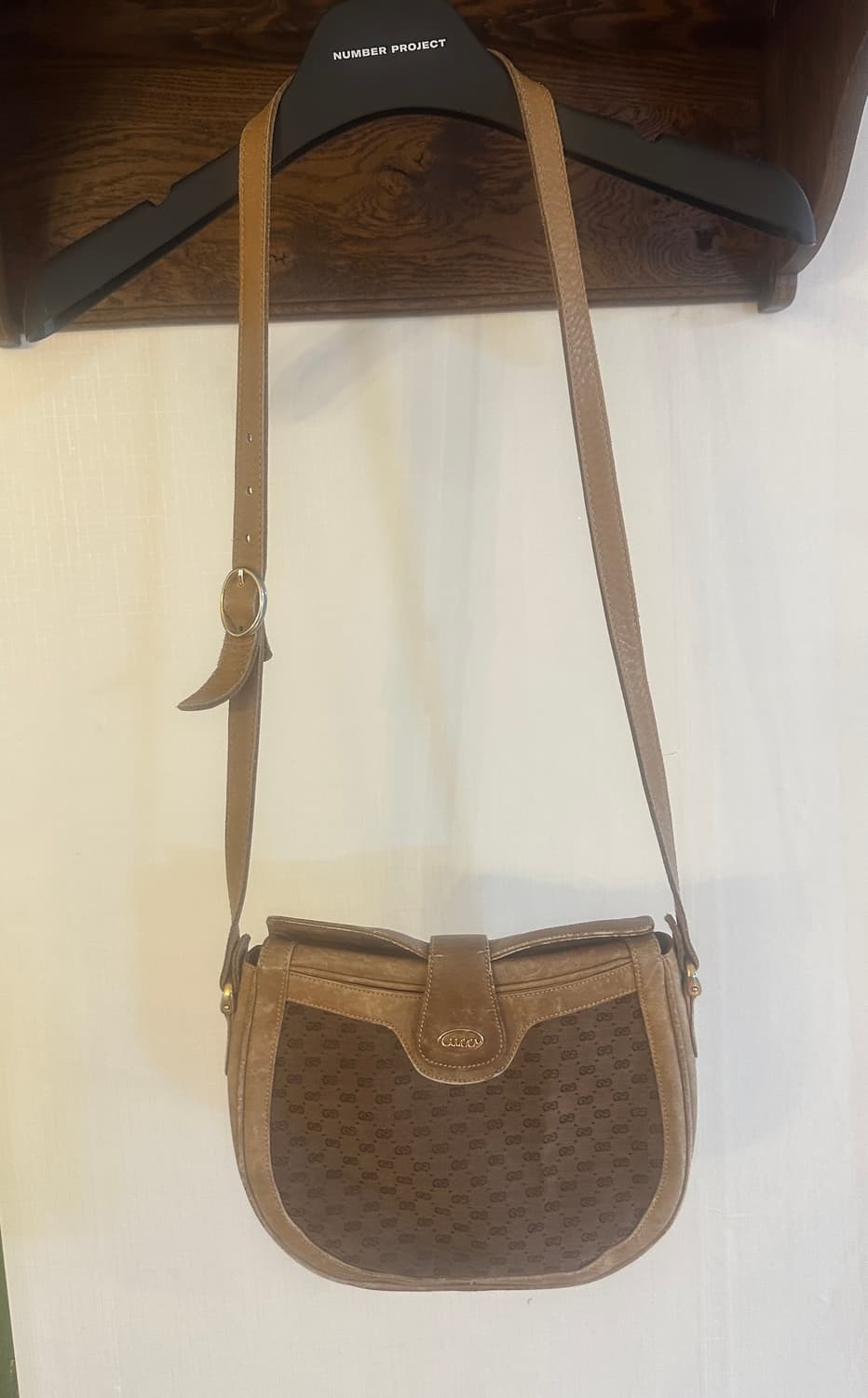 구찌 GG 자카드 70s 빈티지 크로스백 상품이미지1