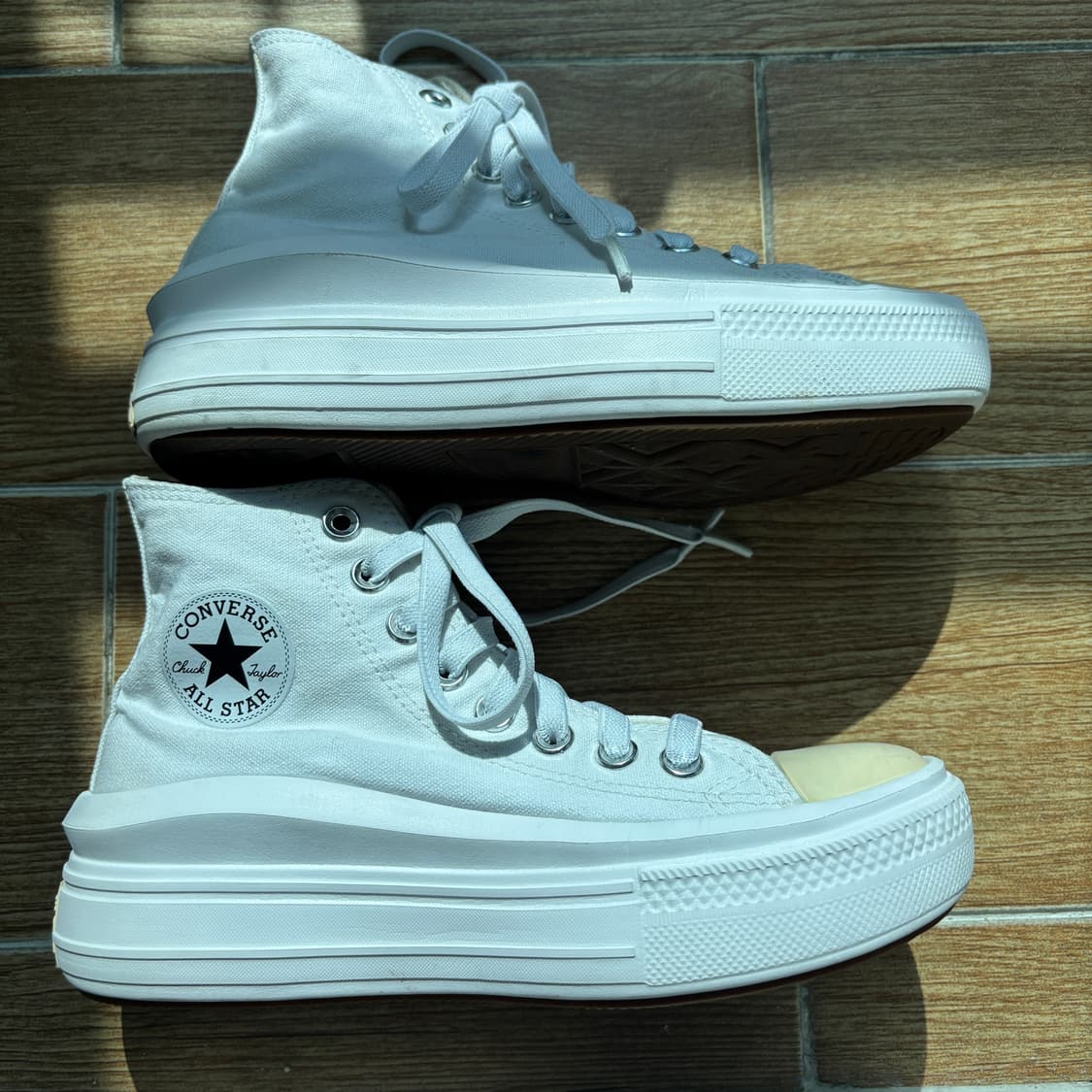 컨버스 척테일러 올스타 무브 화이트 225mm 상품이미지4