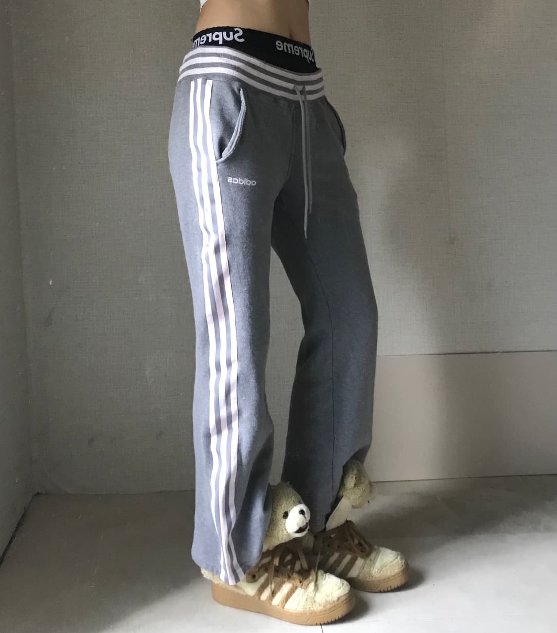 아디다스 회핑 부츠컷 트레이닝 팬츠 상품이미지4