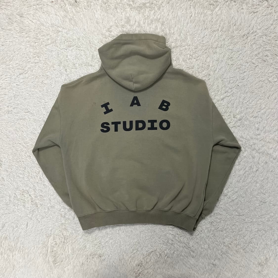 IAB Studio olive green hoodie 상품이미지5