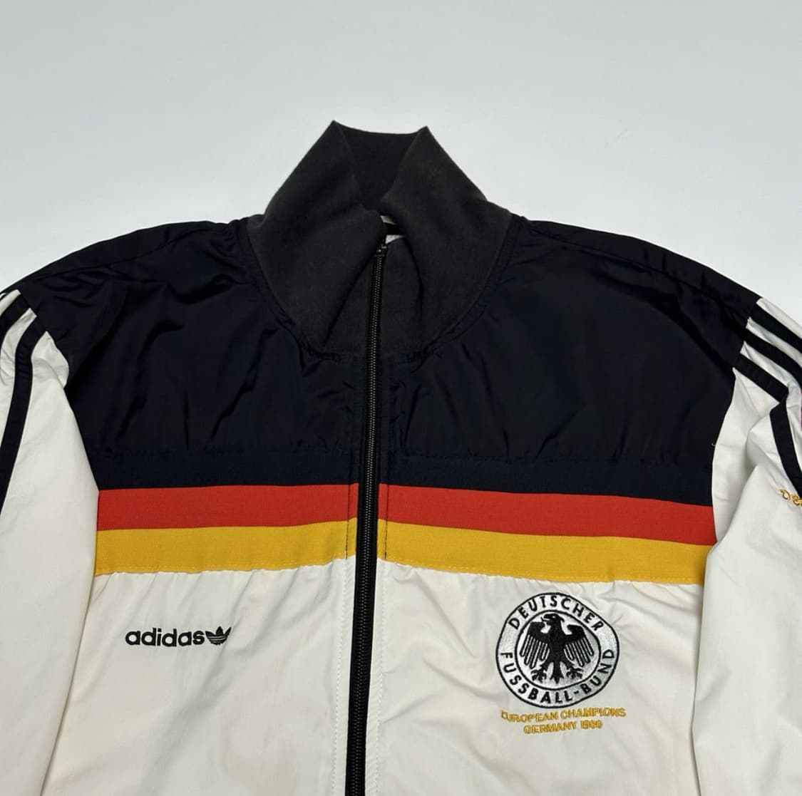 [105] 아디다스 독일 화이트 바람막이 상품이미지4