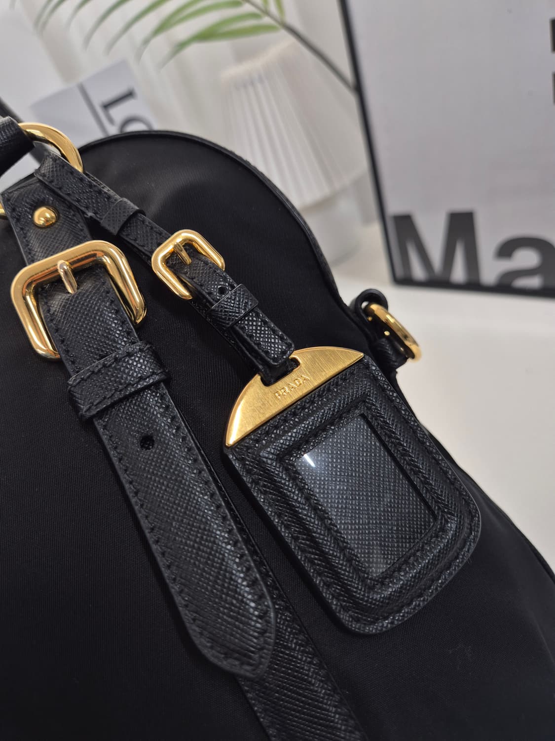 프라다 포코노 돔 토트백 상품이미지8