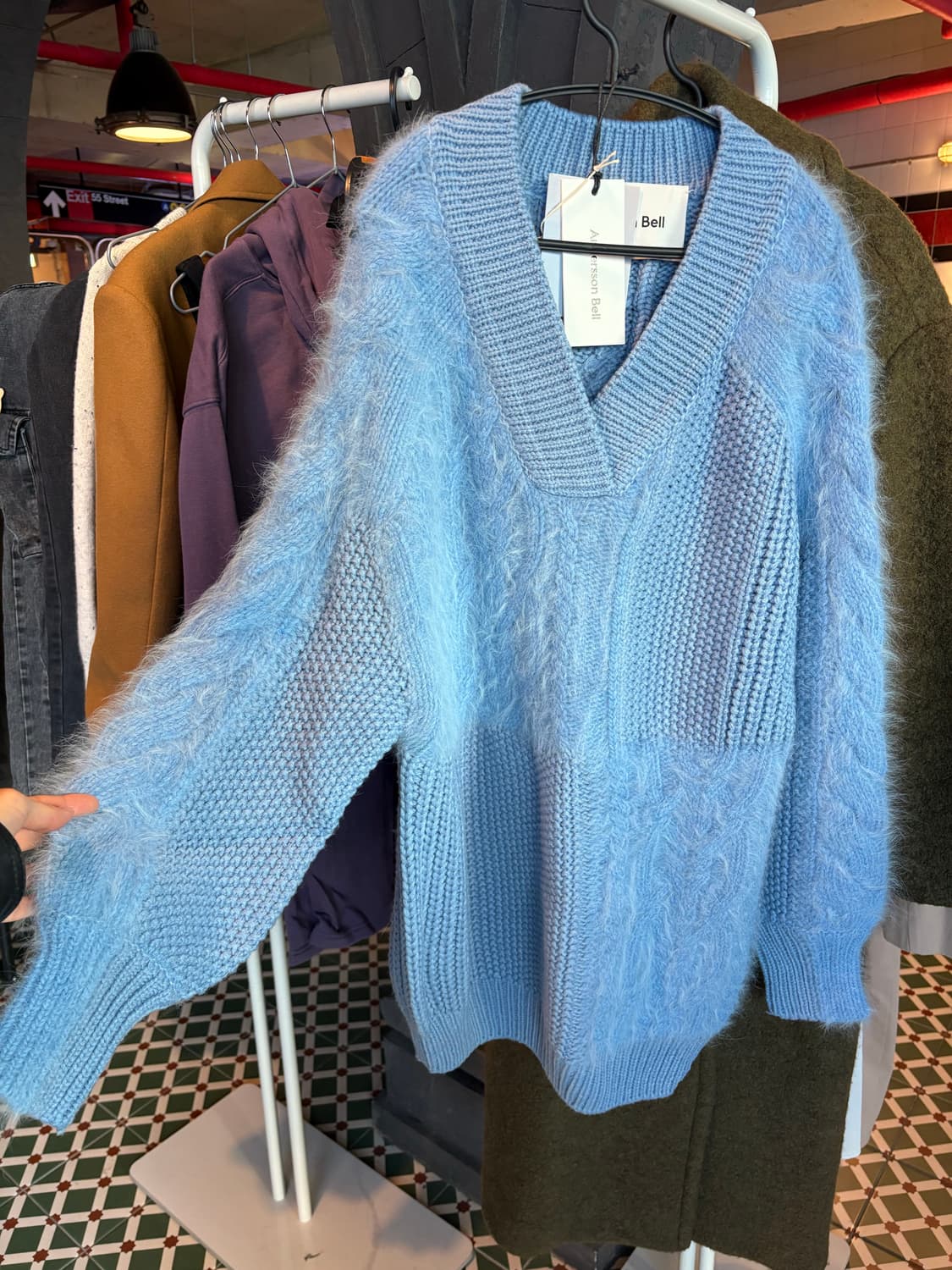 앤더슨벨 리아 앙고라 니트 원피스 스카이블루 상품이미지4