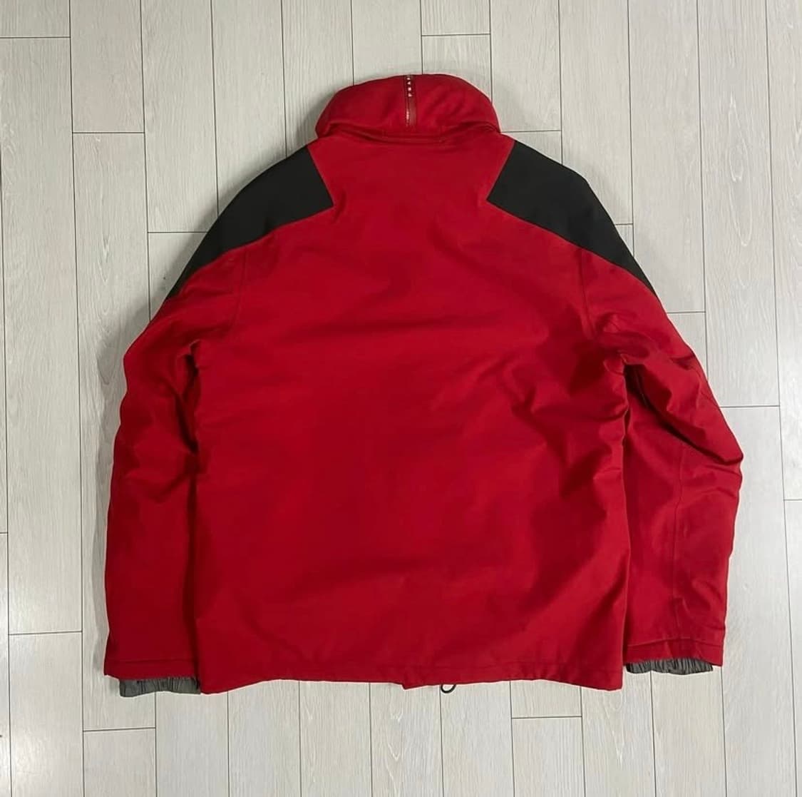 [48] 2003 프라다 스포츠 고어텍스 스키파카 상품이미지2