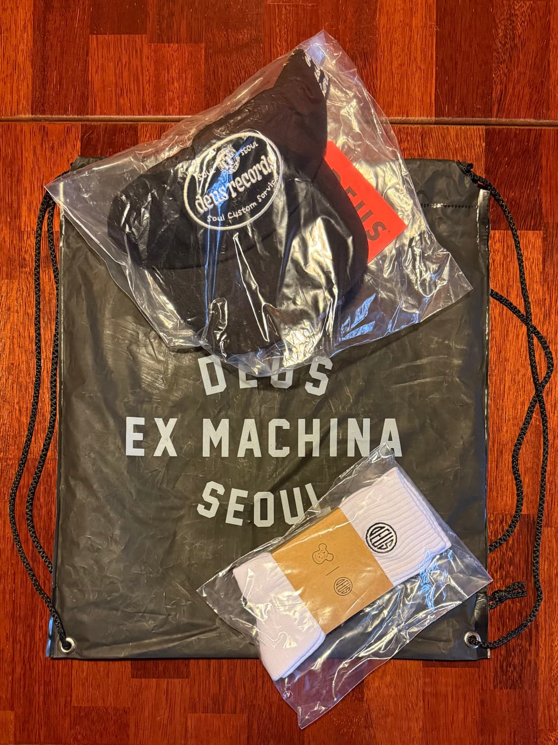 DEUS EX MACHINA x CLUB BROWN 볼캡, 양말 상품이미지1
