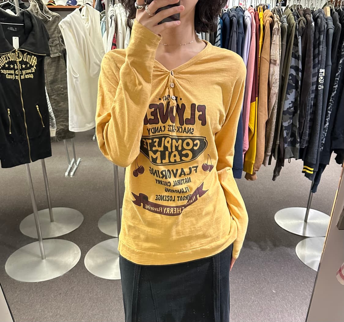 OS)Japanese vintage 헨리넥 옐로우 프린팅 롱슬리브 상품이미지2