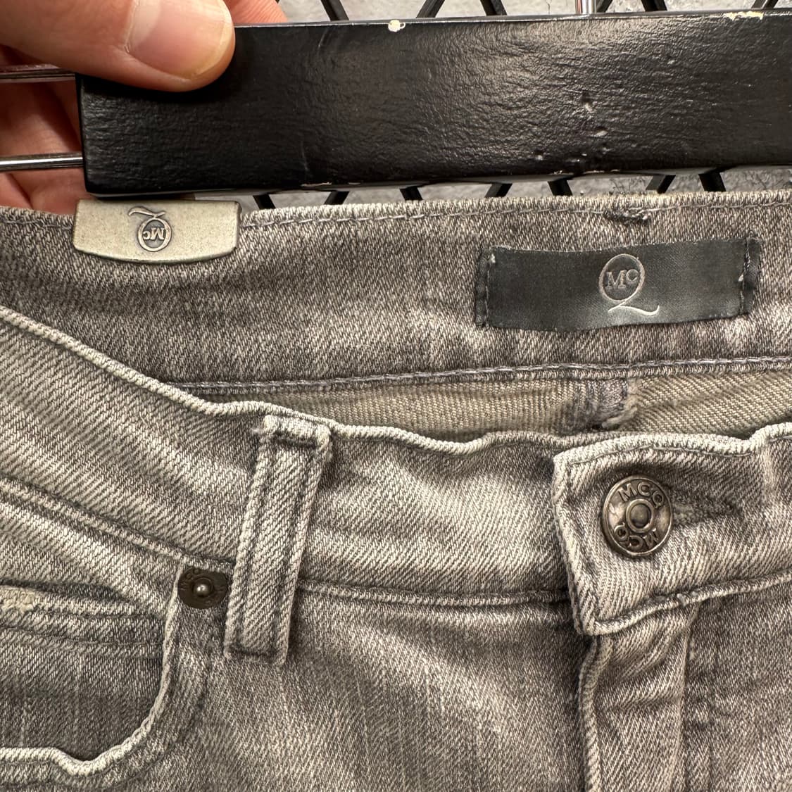 알렉산더 맥퀸 워싱 데님 팬츠 후면 지퍼 디테일 그레이 상품이미지6