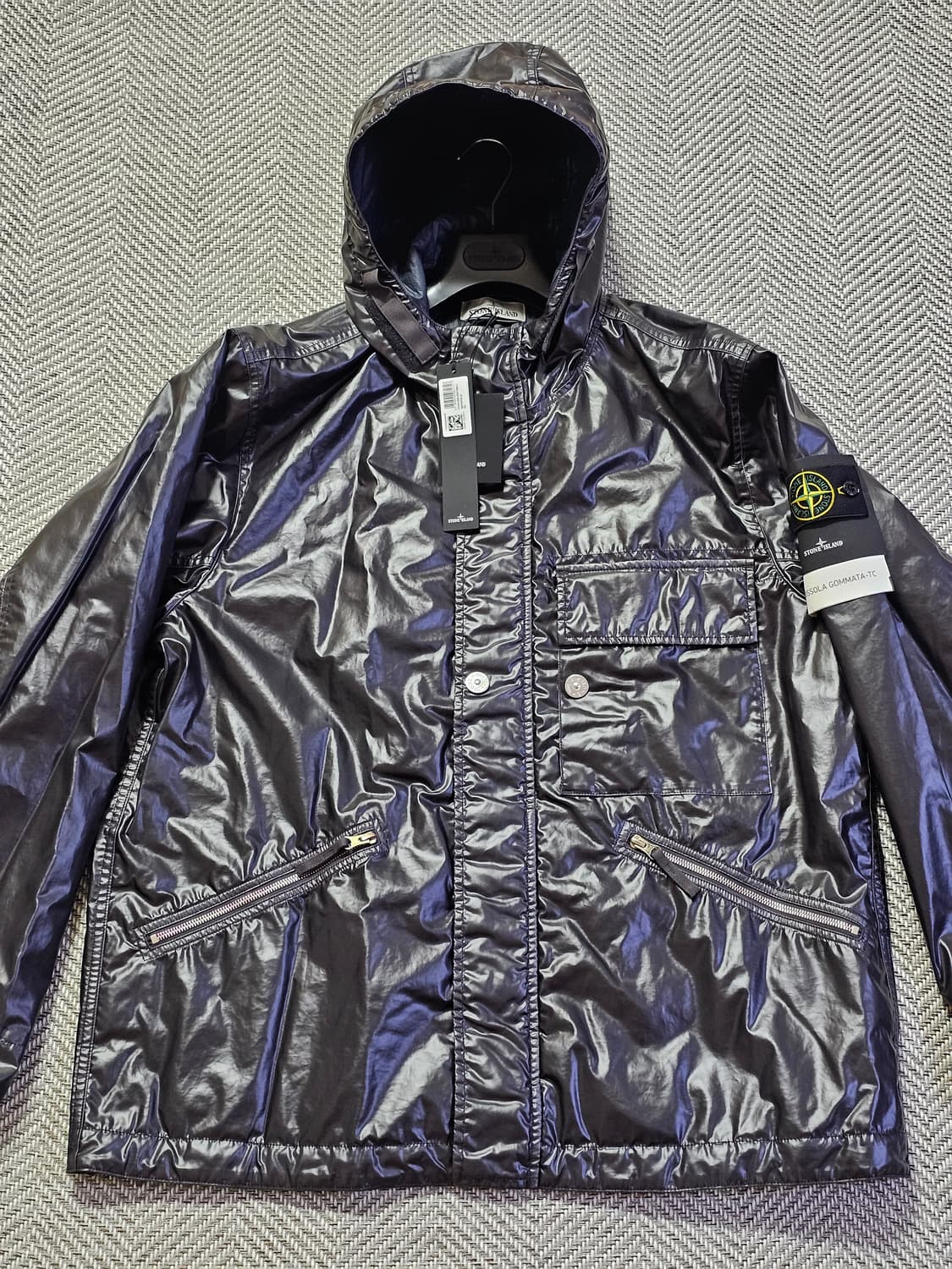 스톤아일랜드 무솔라 고마타-TC 윈드 앤 워터 레지스턴트 패딩 후드 자켓 상품이미지10