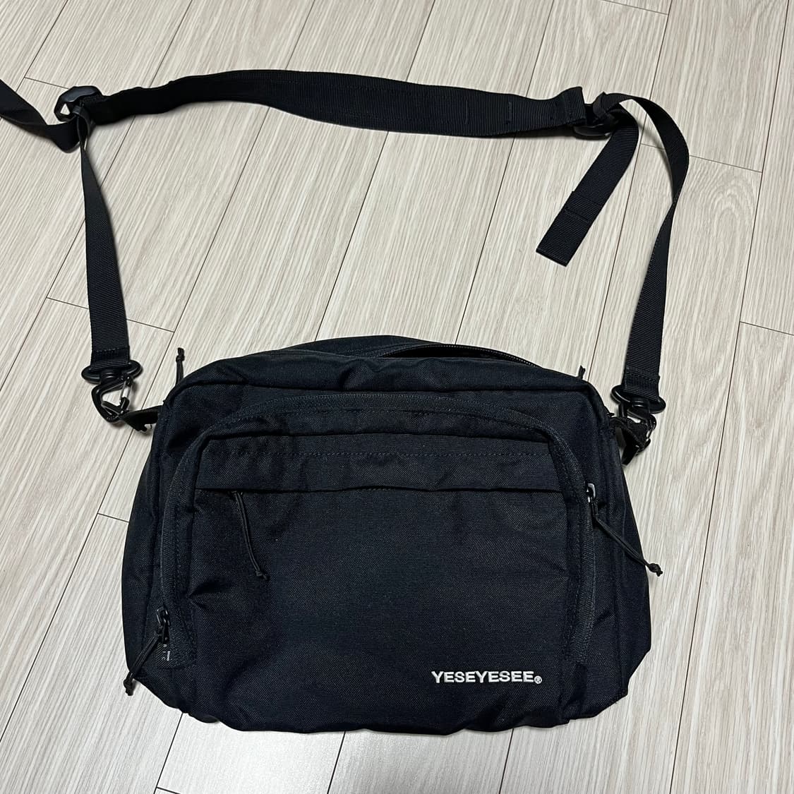 예스아이씨 숄더백 상품이미지2