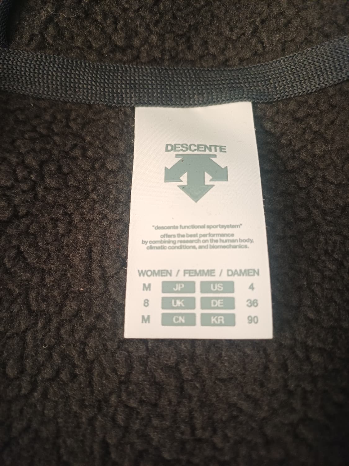 [극미중고] 데상트 우먼스 래글런 롱핏 후드 저지 [90] 상품이미지6