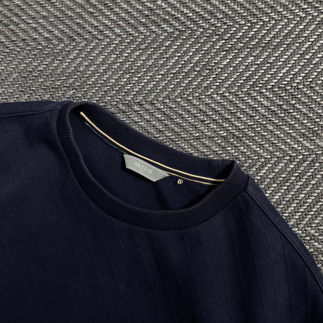 HAZZYS 자수로고 패턴 맨투맨 네이비y 4576 상품이미지6