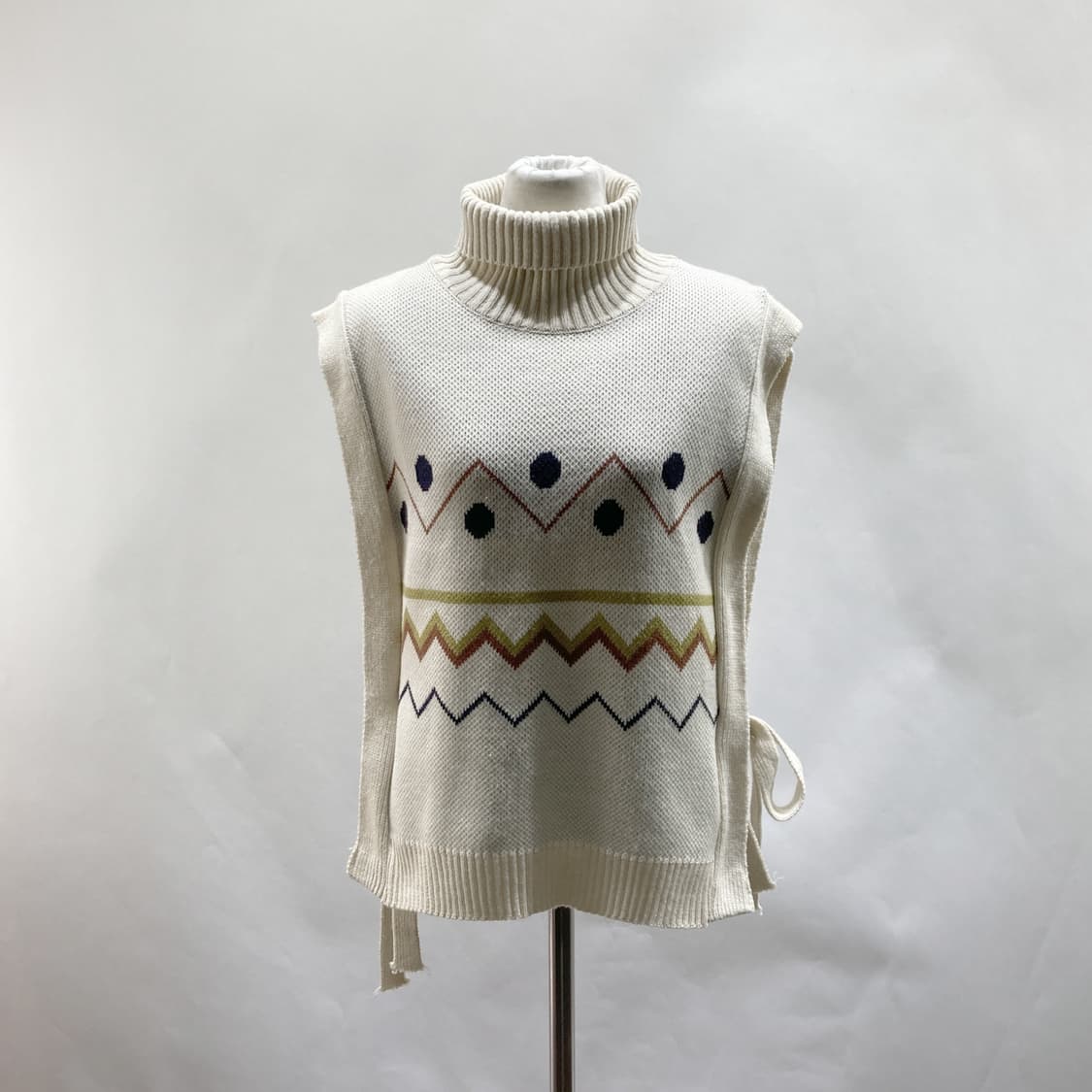 플라스틱아일랜드 여성니트베스트 90  상품이미지1