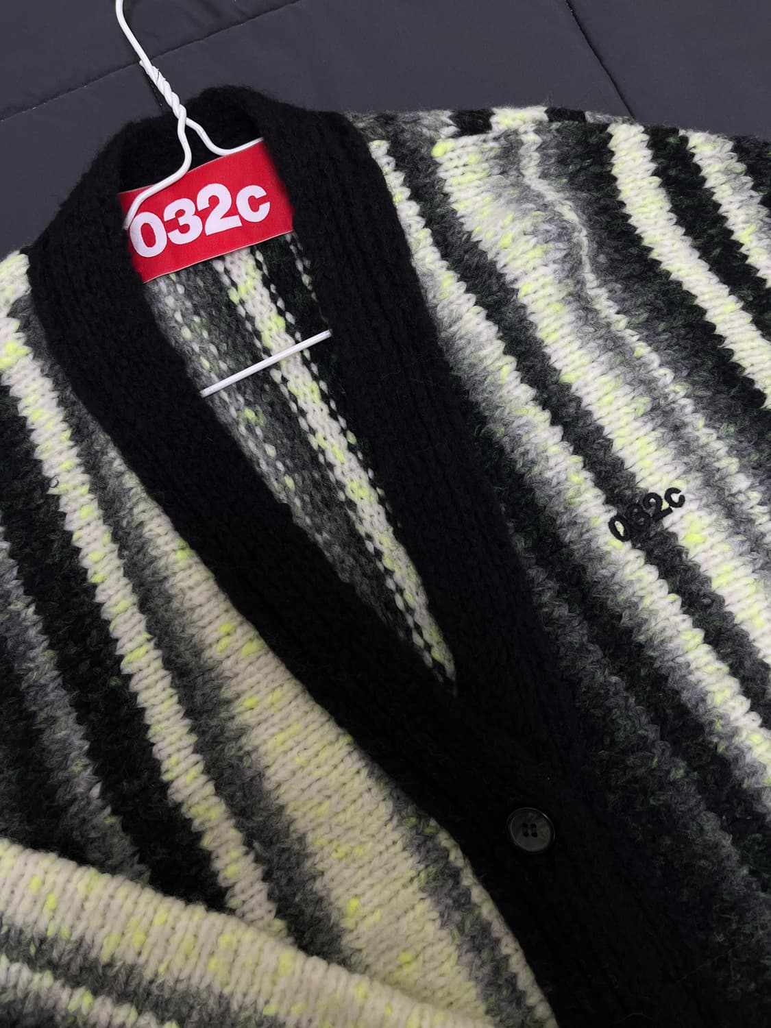 032c 픽셀 가디건(size s) 상품이미지1