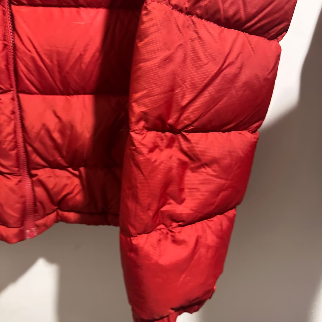 노스페이스 눕시 레드 패딩 상품이미지3