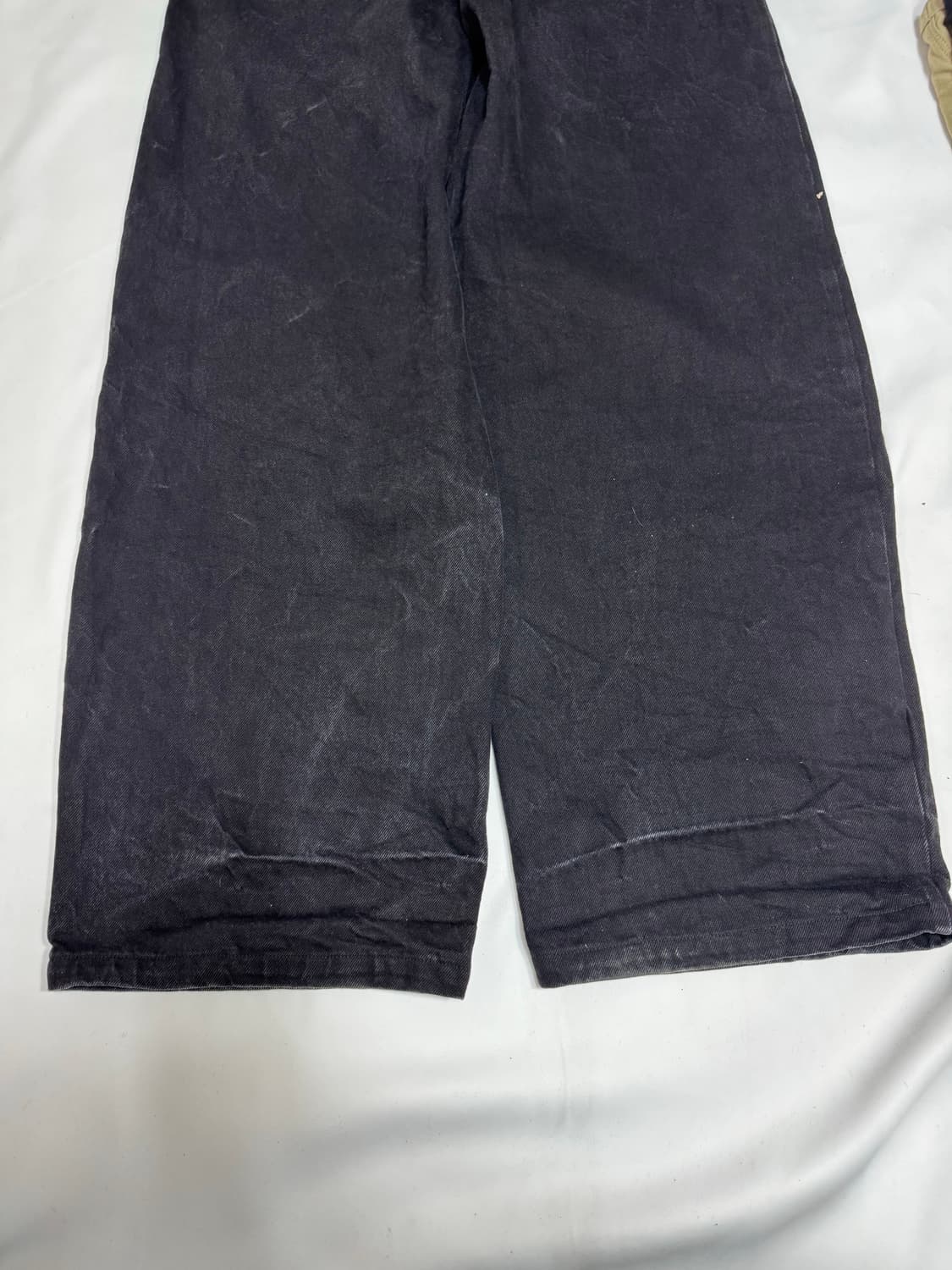 pccvision 비엑세스 버튼 블랙 팬츠 상품이미지6