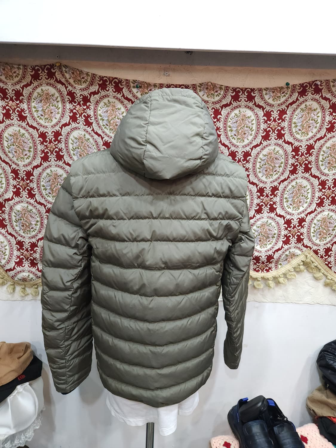 나이키 하이퍼 어댑트 구스 다운
​
 상품이미지9