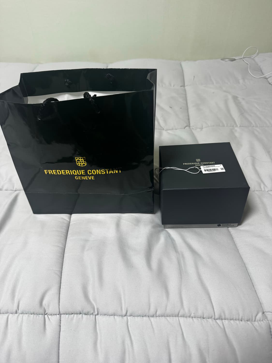  프레드릭 콘스탄트 클래식 쿼츠 크로노그래프 시계(급처) 상품이미지4