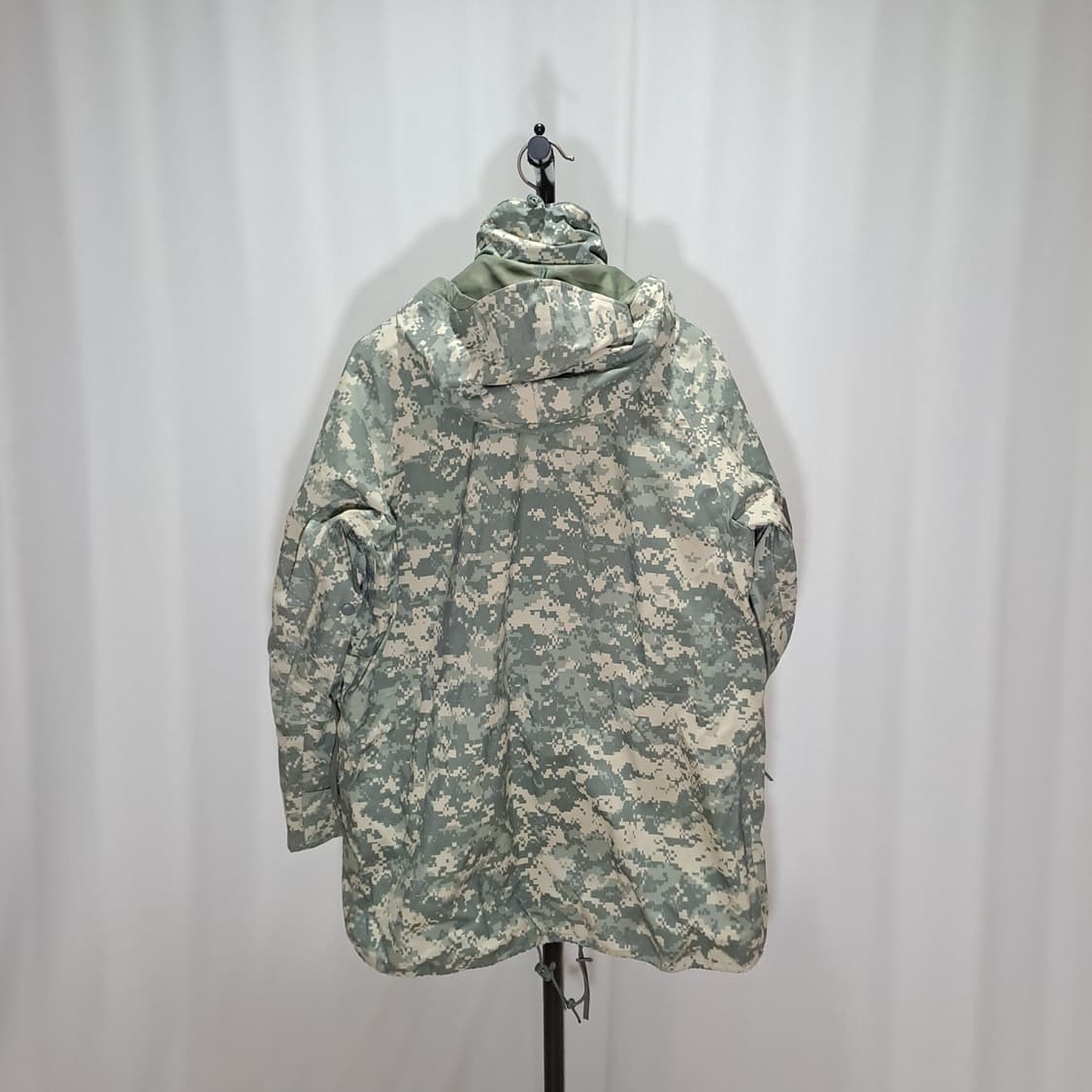 (새상품급) 미군 오리지널 ACU 고어텍스 미듐레귤러 B533 상품이미지3