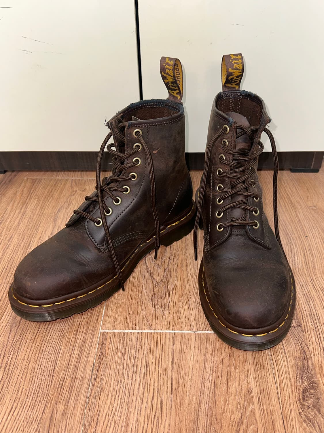 닥터마틴 1460 8홀 가우초 브라운 250 상품이미지1