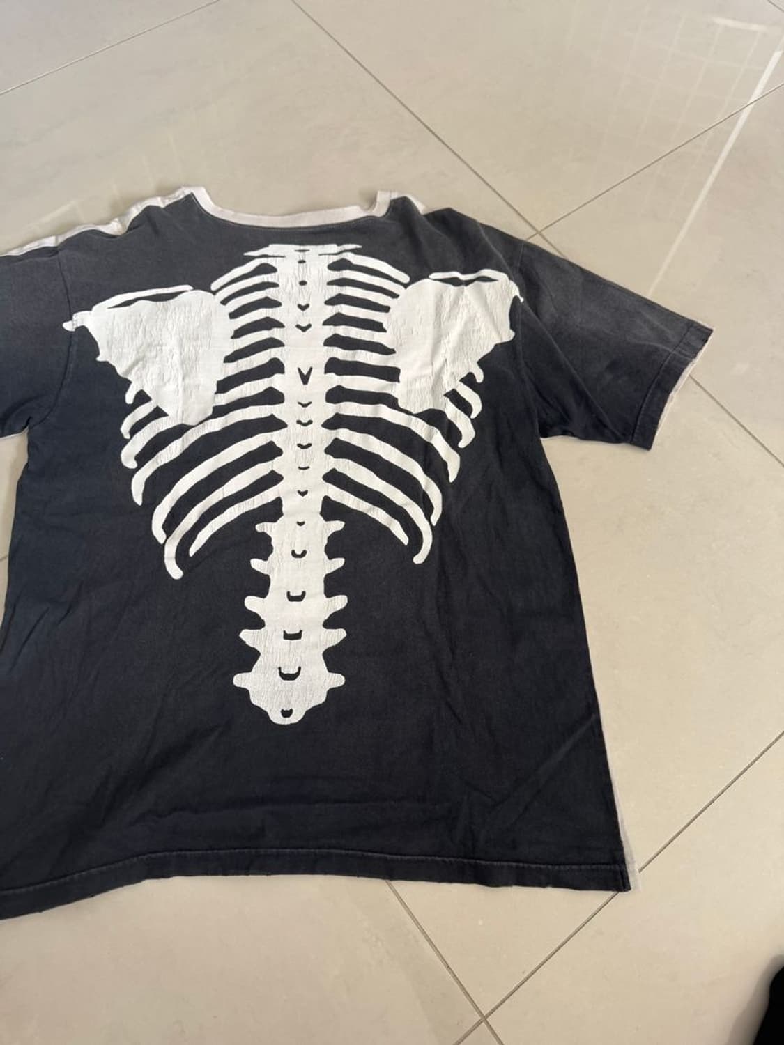 BACK BONE TEE 백 본 티 상품이미지1