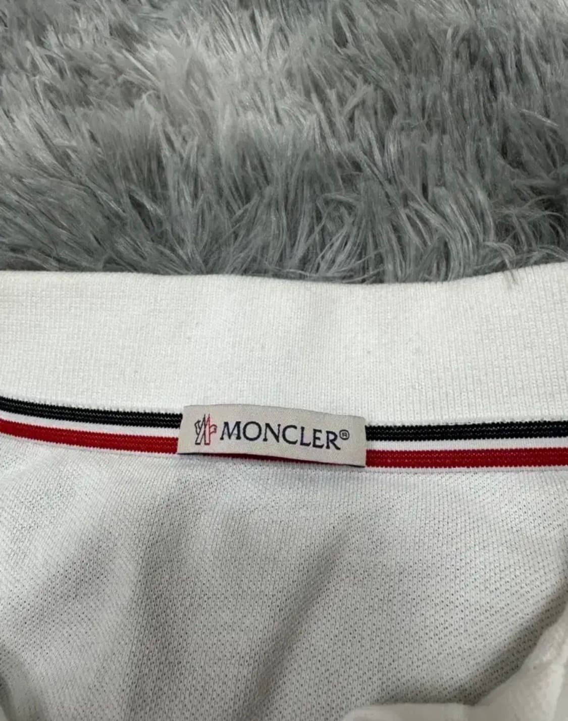 몽클레어 카라티 판매합니다 상품이미지4