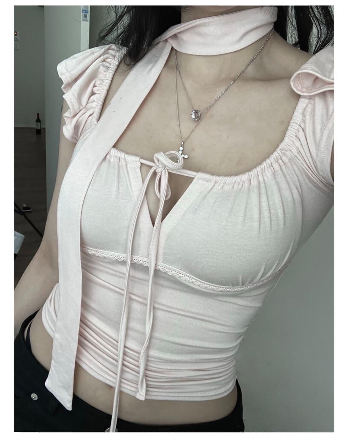 엔젤넘버555 Lace tie top soft pink 레이스 타이 탑 상품이미지1