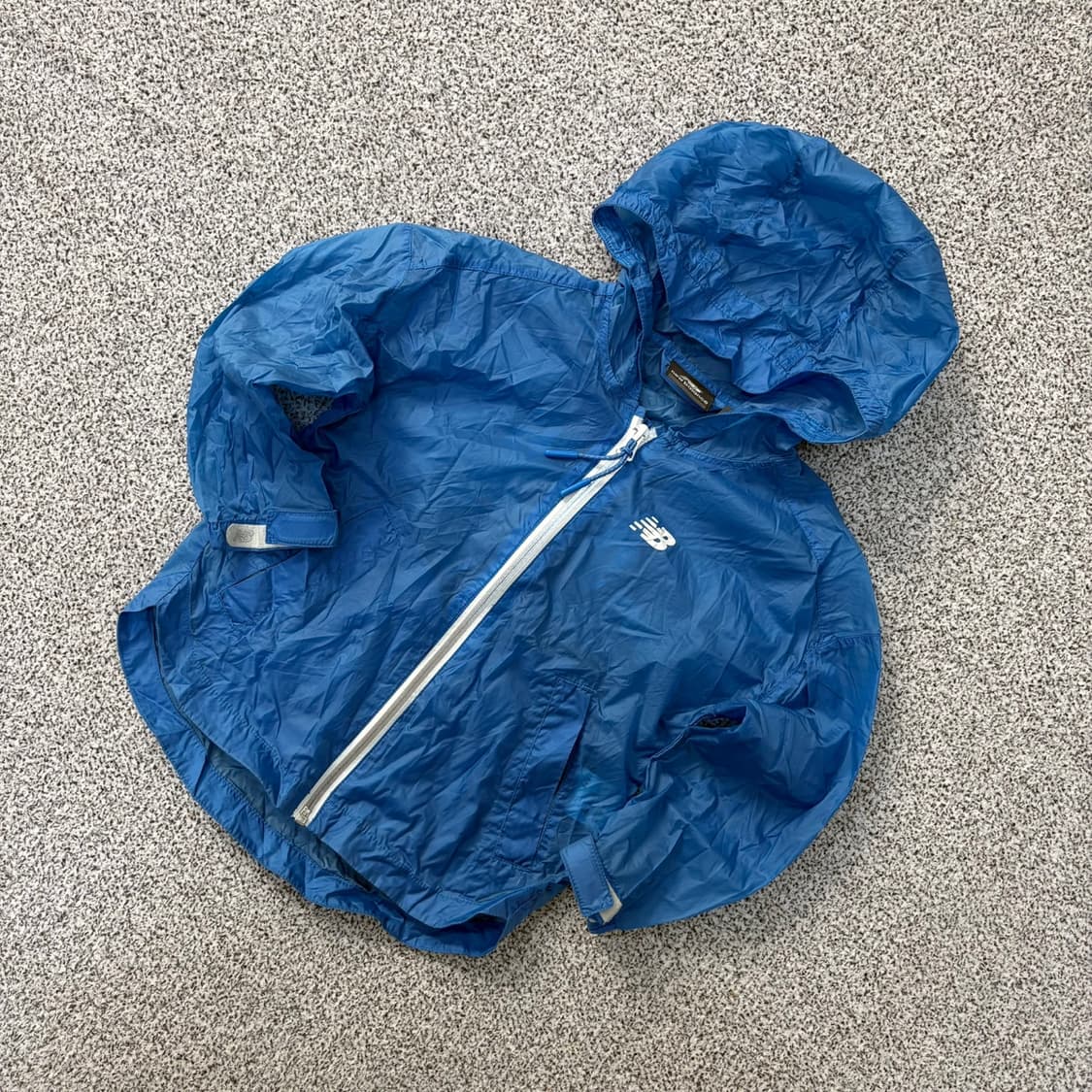 110 뉴발란스 키즈 후드 바람막이 자켓 0421J 상품이미지1