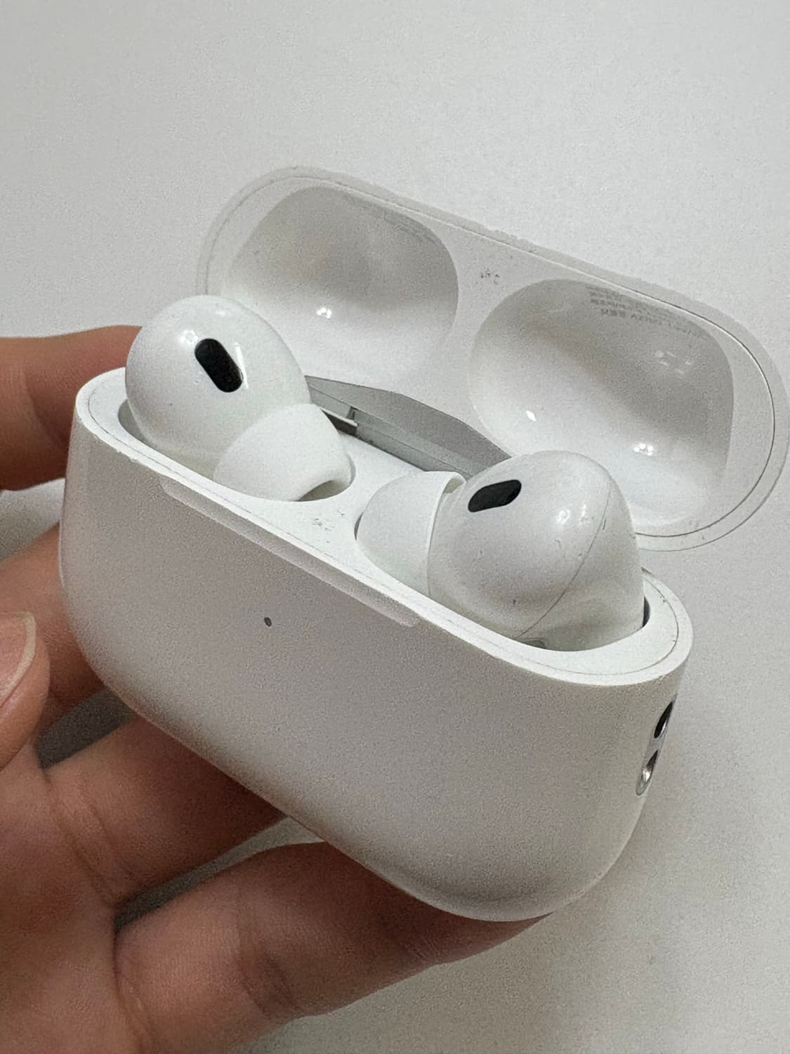 에어팟프로2 8핀 상품이미지7