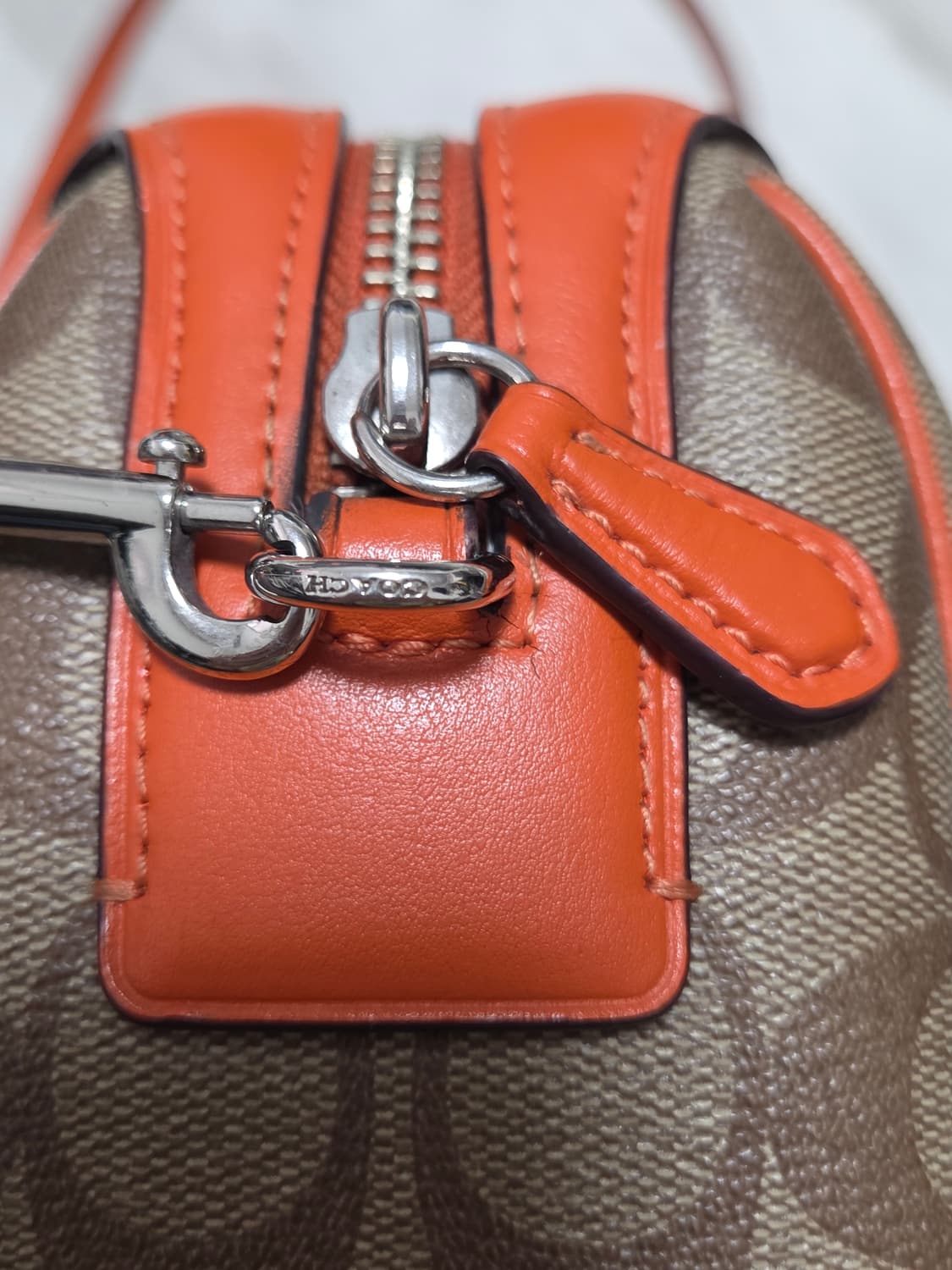 코치 베넷 크로스바디 백 상품이미지5