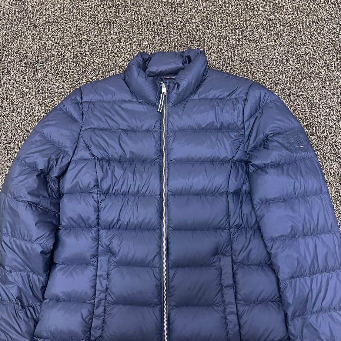 타미힐피거 여성 다운 경량패딩 네이비 M 상품이미지2