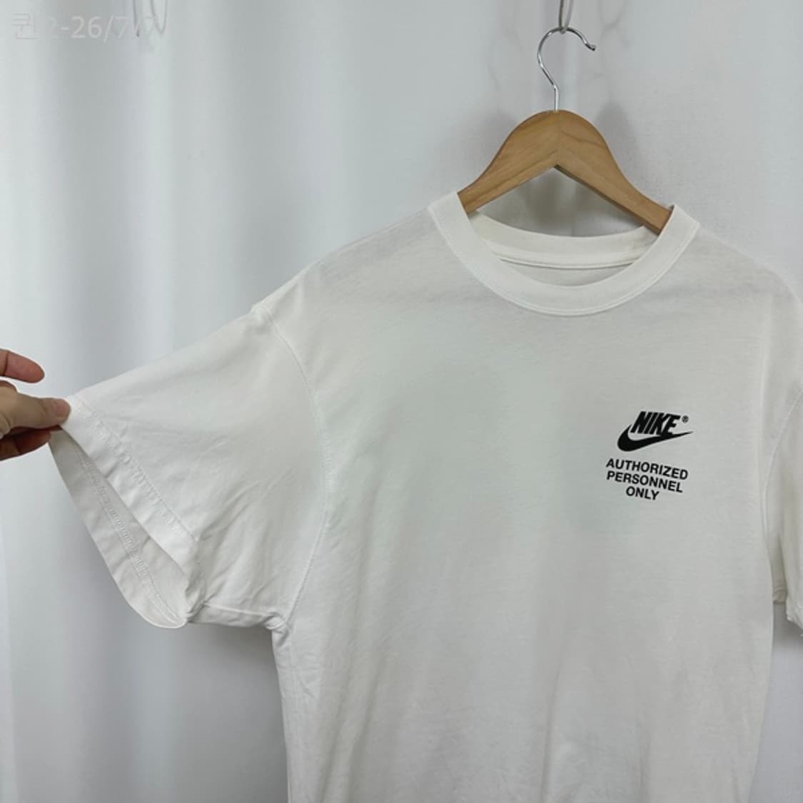 나이키 남자 화이트 반팔티 105 XL EOW 상품이미지5