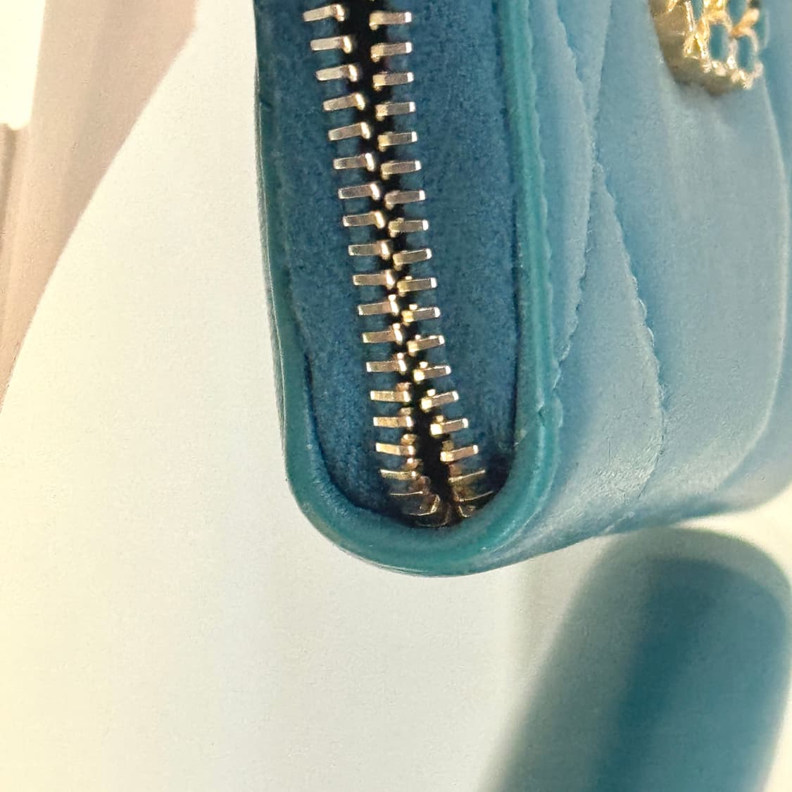 [ OS ] 샤넬 19 지퍼돌이 중지갑 30번대 상품이미지7