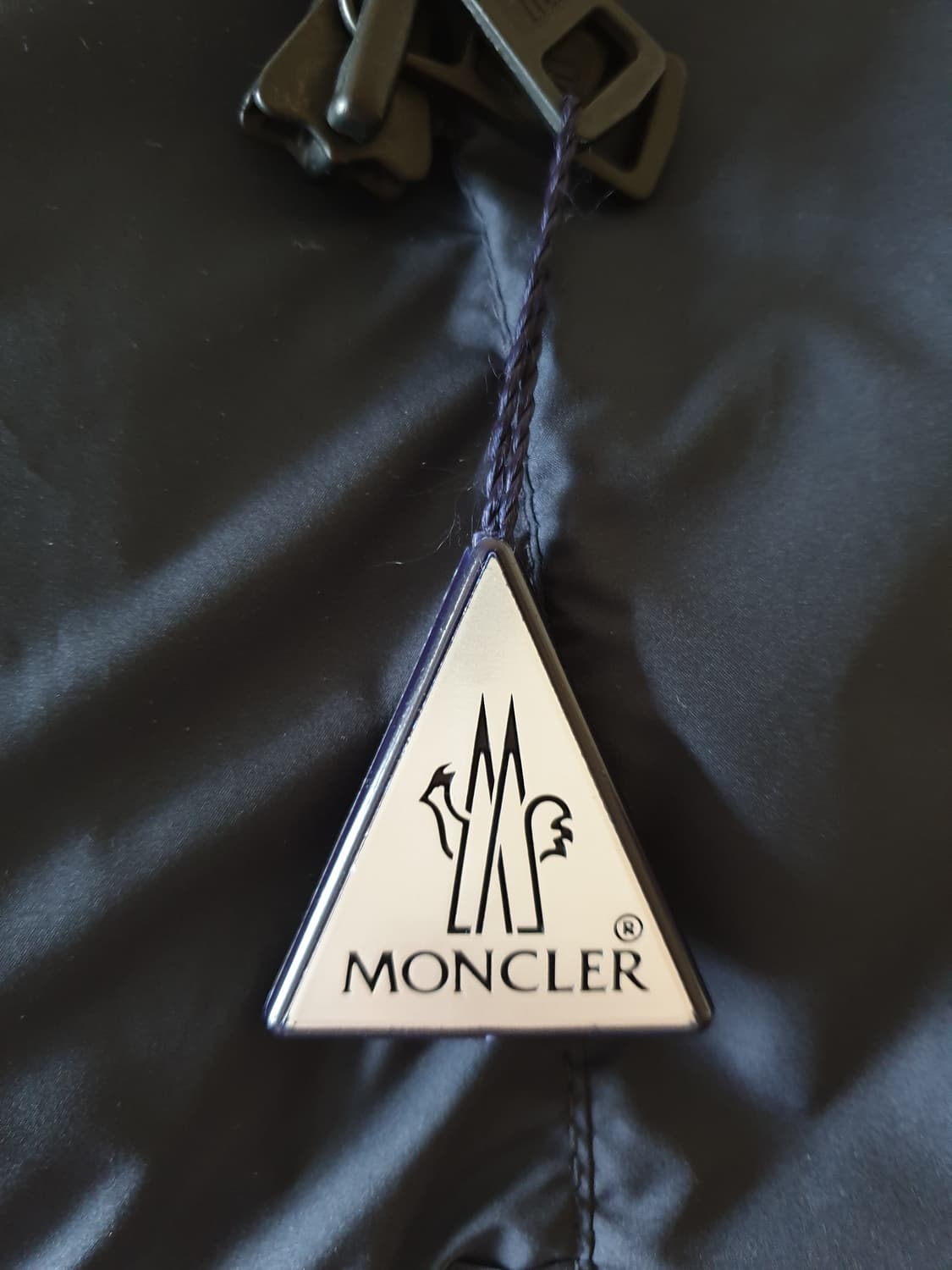 몽클레어 호스톰 네이비 3사이즈 상품이미지6