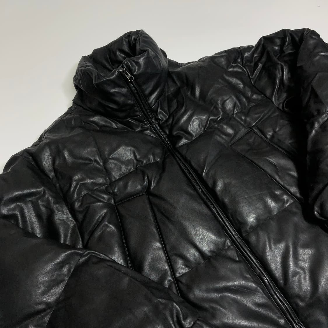 세컨드모노 레더 숏패딩 m 상품이미지4