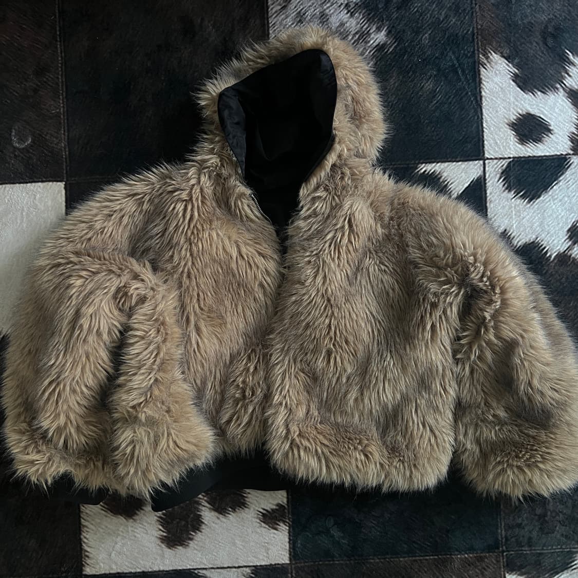reversible faux fur bomber jacket 상품이미지2