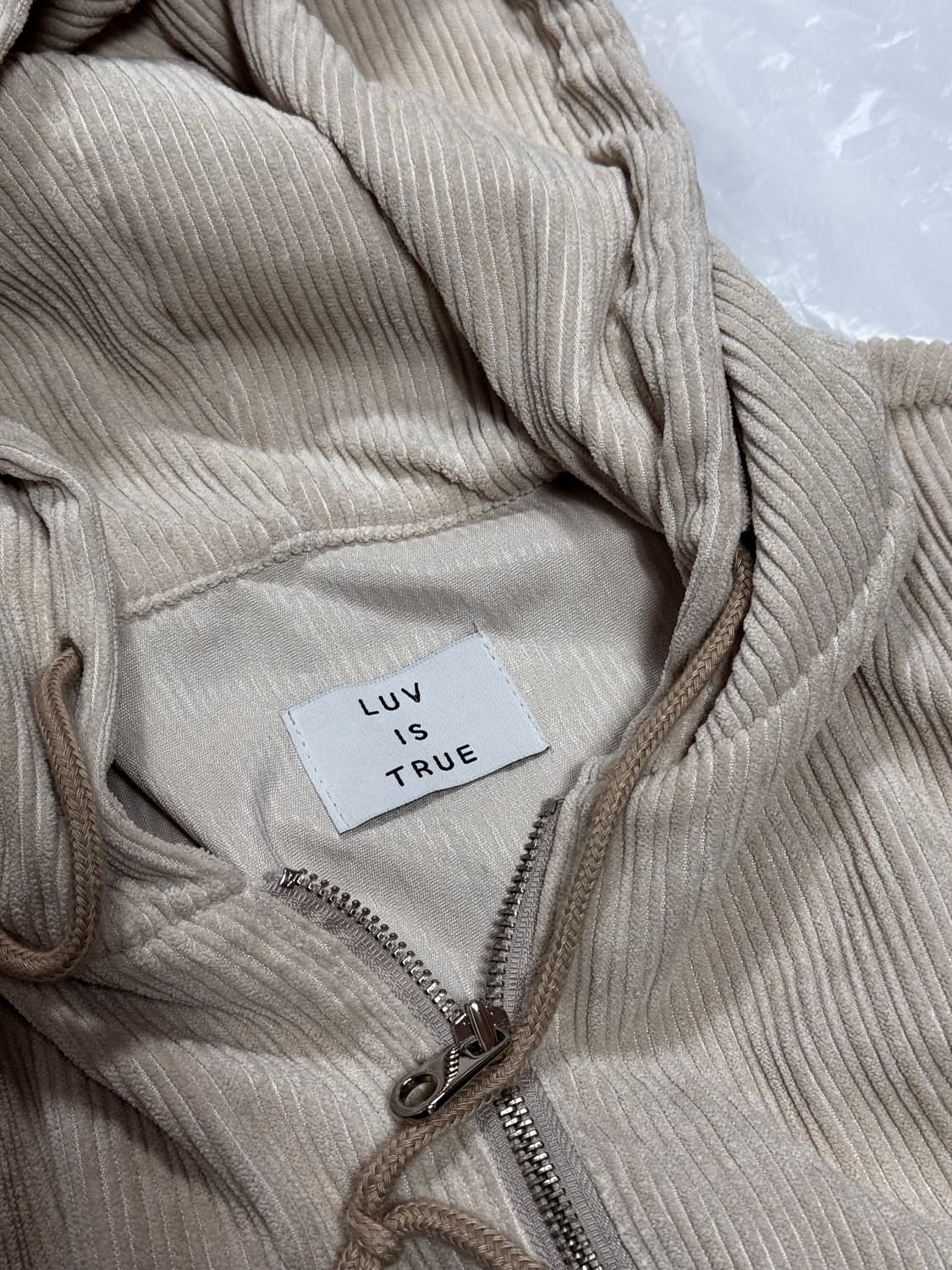 luv is true 러브이즈트루 크롭 골지 후드 집업 상품이미지4