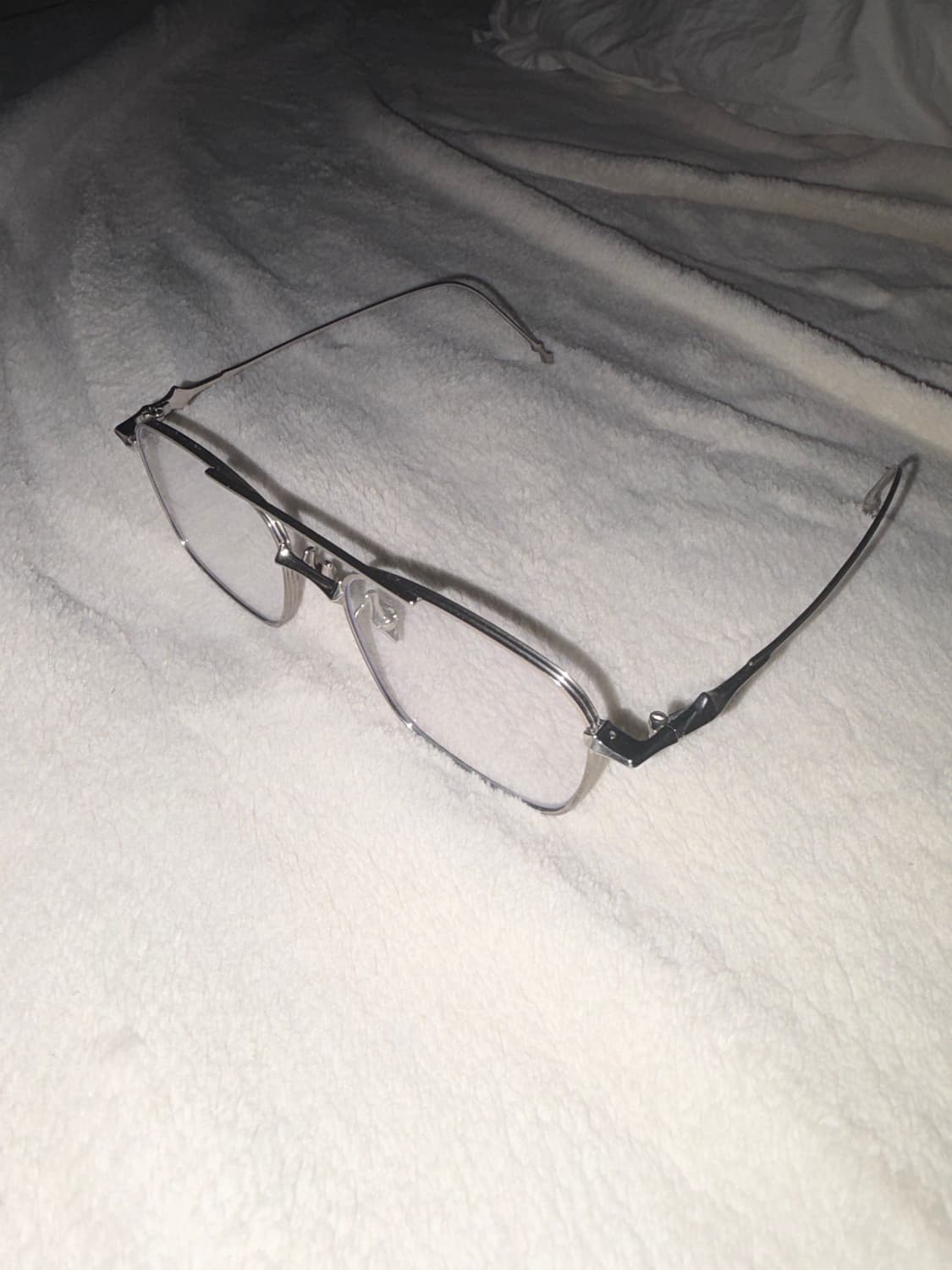 젠틀몬스터 MET02 상품이미지3