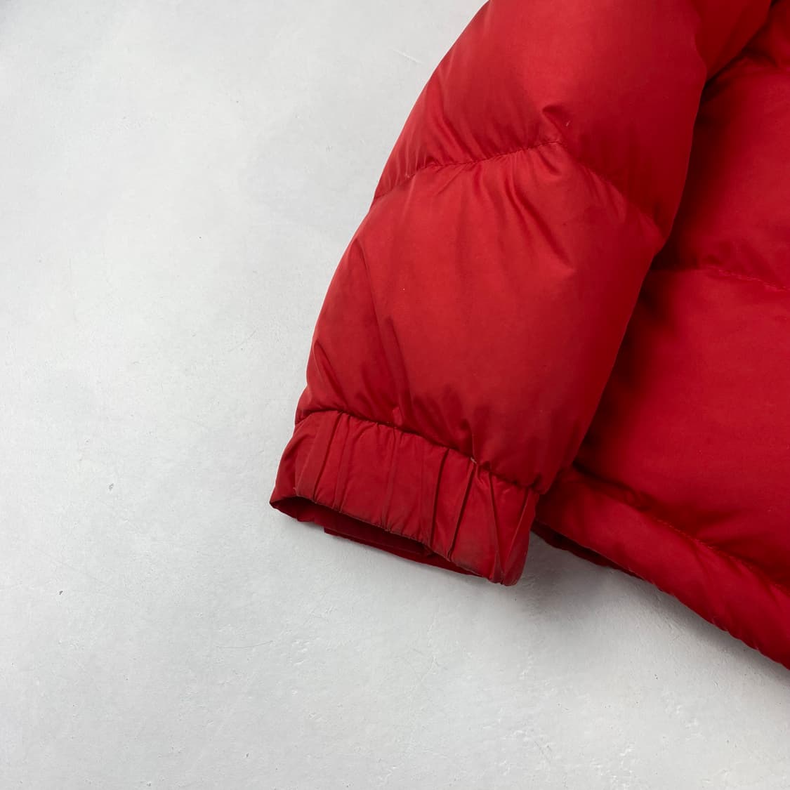 폴로 자수 빅포니 스위스 레드 푸퍼 다운 숏 패딩 (100) 상품이미지8
