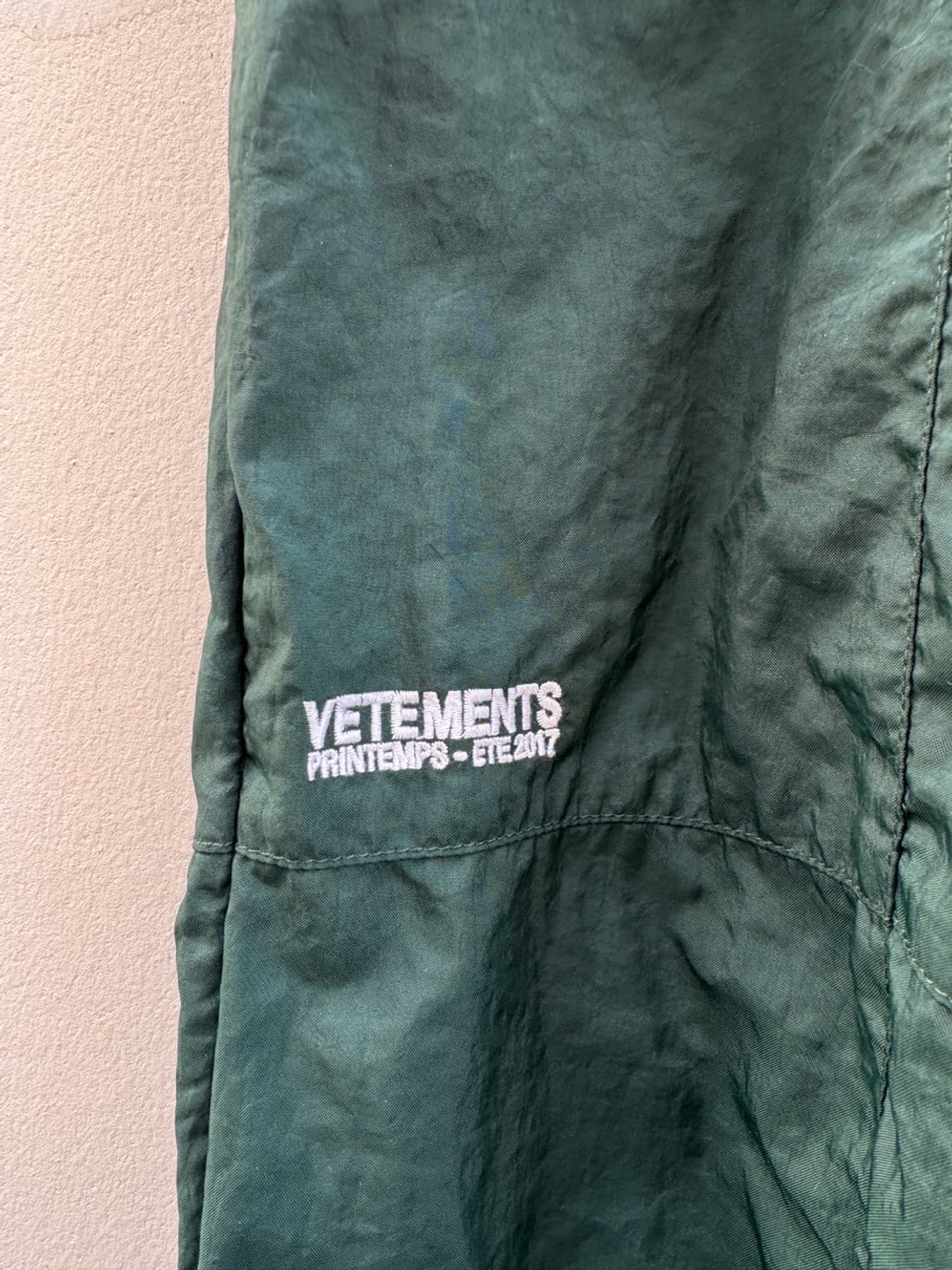 베트멍 x 리복 트랙팬츠 그린 VETEMENTS x REEBOK 상품이미지5