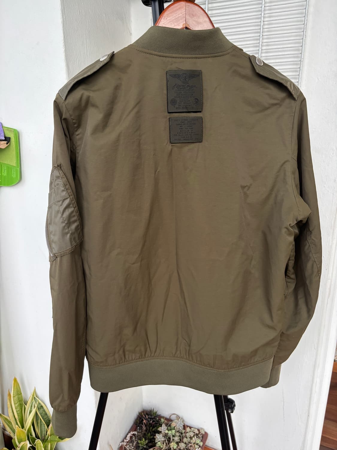 디젤 MA-1 봄버 자켓 L 카키 (100-103) 상품이미지5