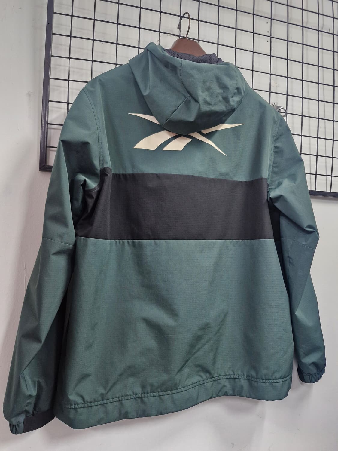 100L 리복 후드 아노락 자켓. 상품이미지7