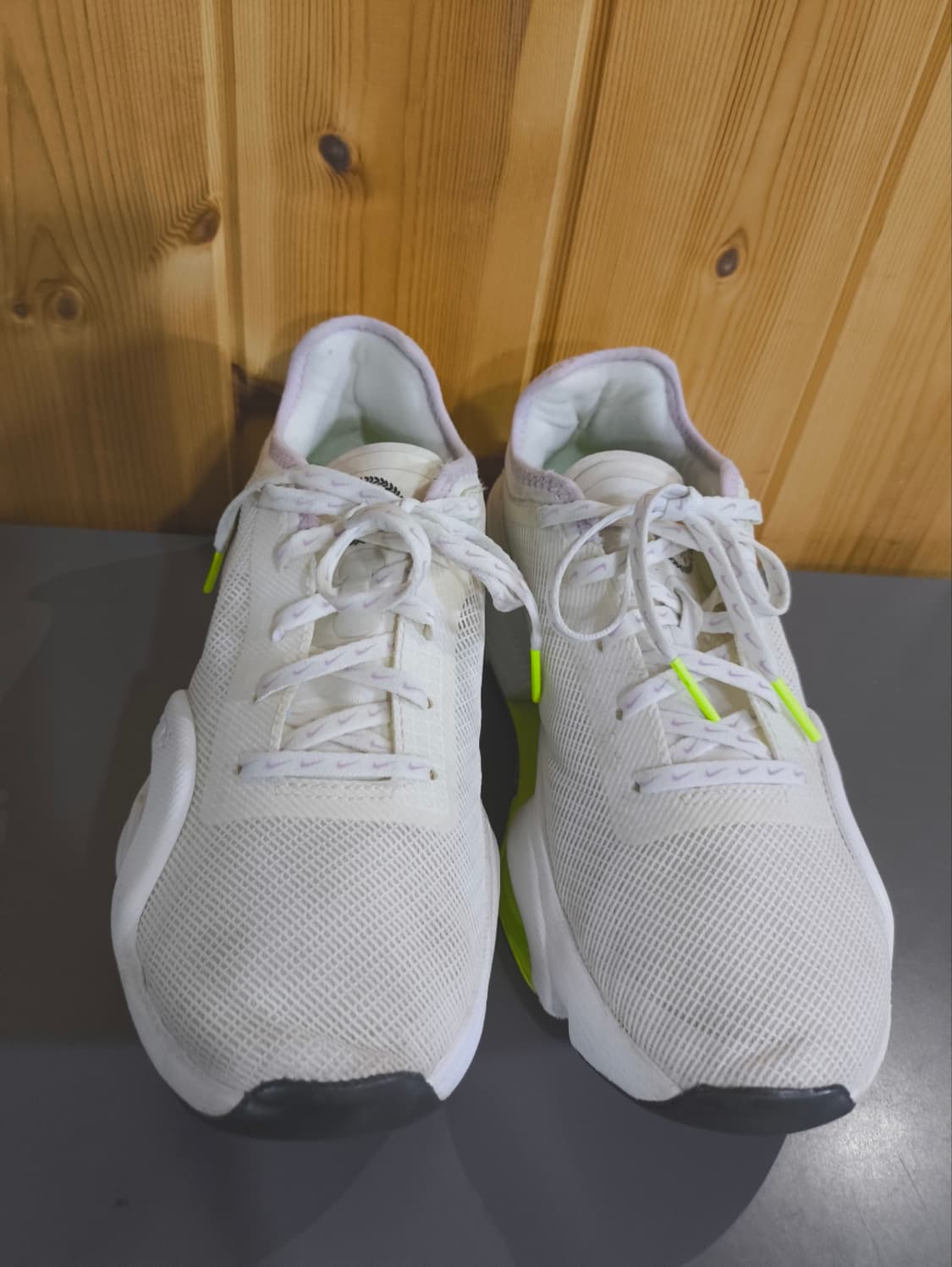 230mm 나이키 에어 줌 슈퍼렙 3 프리미엄 서킷화 런닝화  상품이미지4